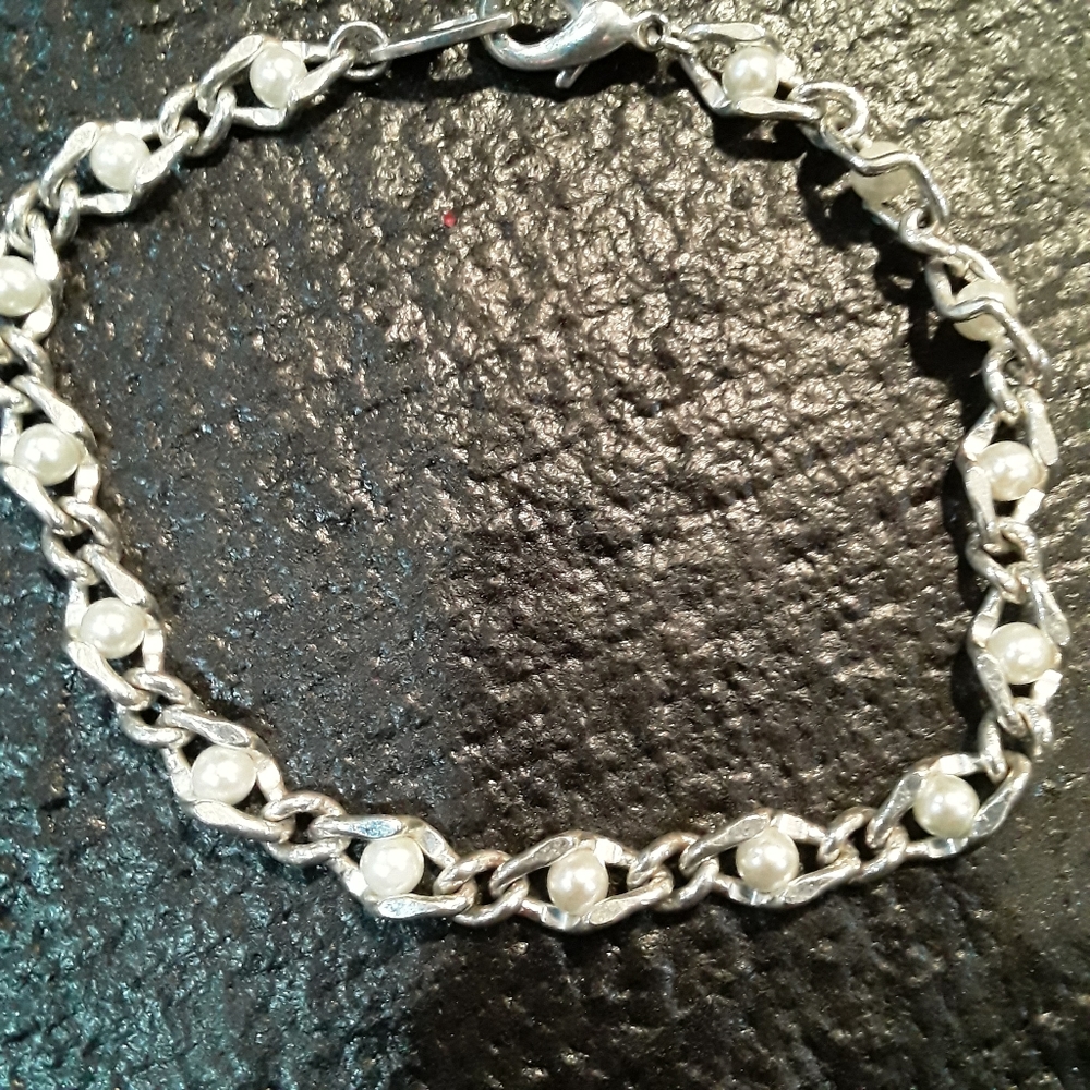 Silver tone faux pearl bracelet